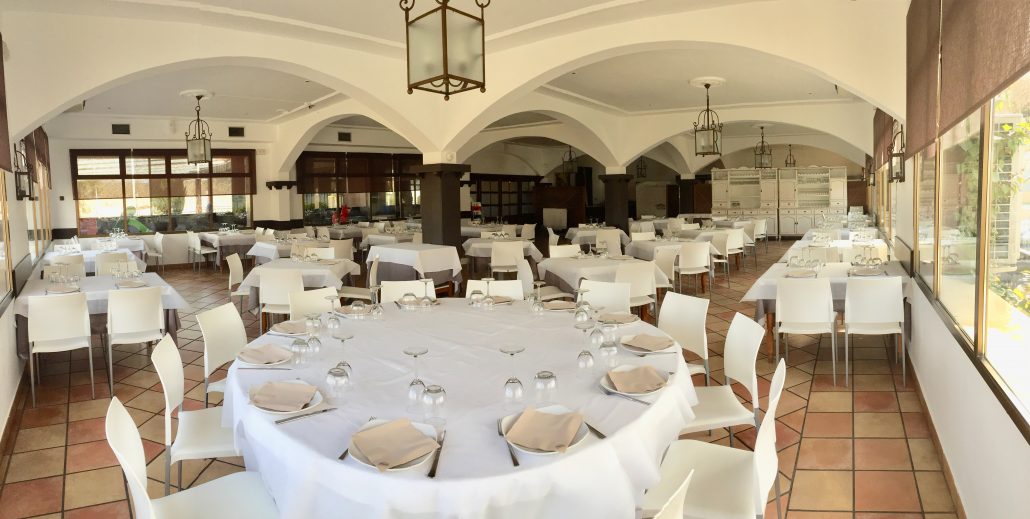 Salón de restaurante Abrasador Finca Embid