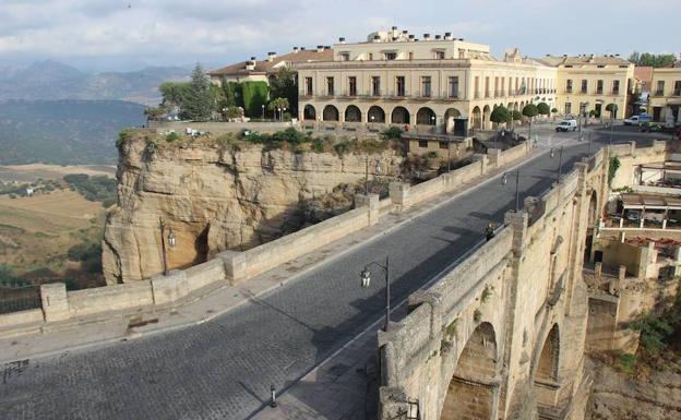 Puente Nuevo desde la vista zenital