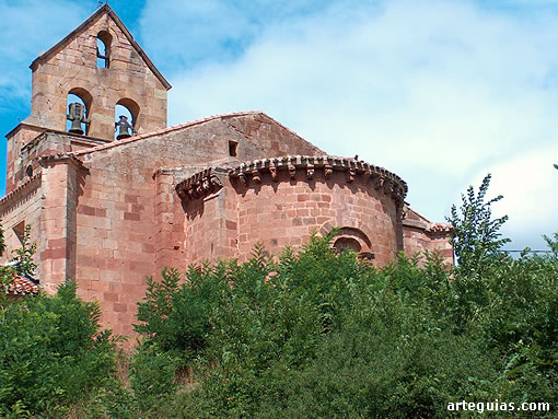 Iglesia románica de San Juan Bautista de Villanueva de la Nía