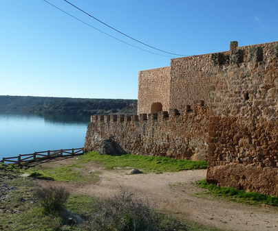 CASTILLO DE PEÑARROYA