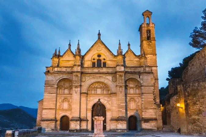 Real Colegiata de Santa María