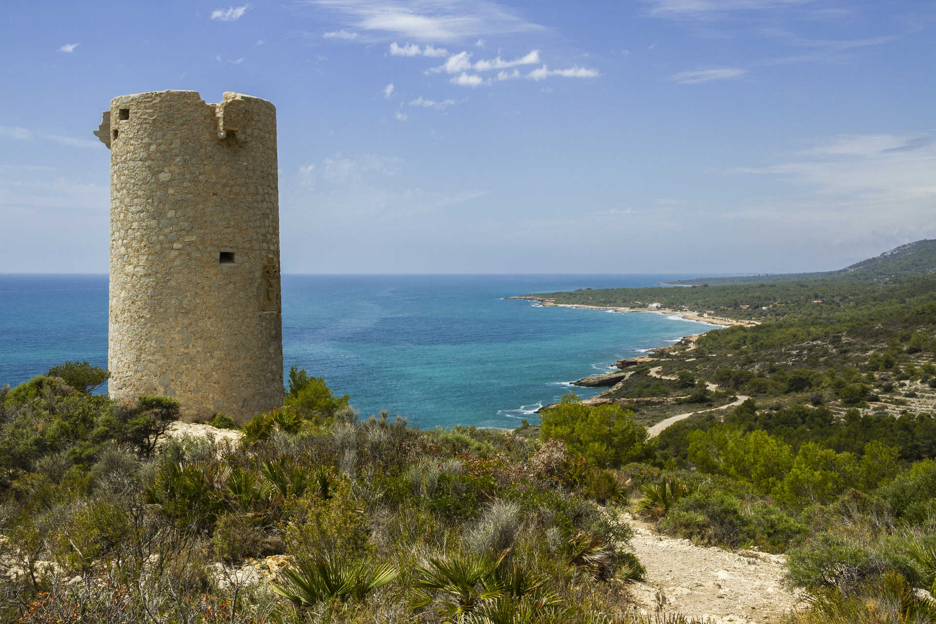 Vista al mar desde la Sierra de Irta en Alcossebre