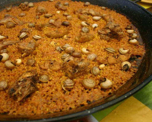 Arroz con conejo y caracoles